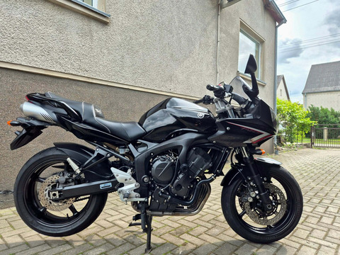 YAMAHA FZ 600, 2008 m. - 2/10