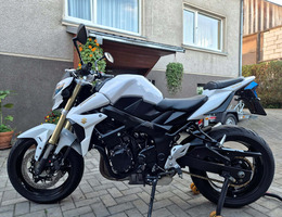 SUZUKI GSR 750, 2012 m.