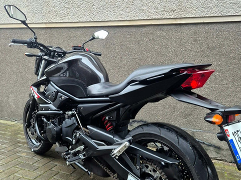YAMAHA XJ 600, 2011 m. - 4/10