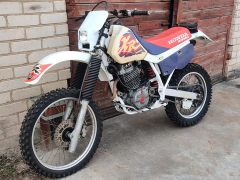 HONDA XR 600, 1997 m. - 1/6