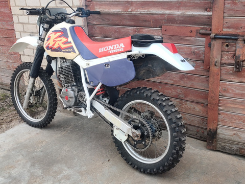 HONDA XR 600, 1997 m. - 3/6