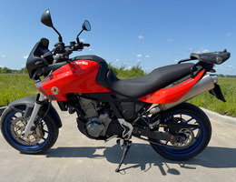 APRILIA PEGASO 660, 2005 m. - Motociklai