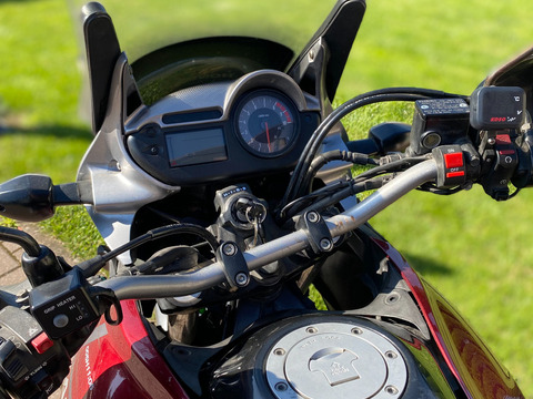 HONDA XL 700, 2010 m. - 4/8