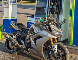 YAMAHA FZ 1000, 2006 m. - Motociklai